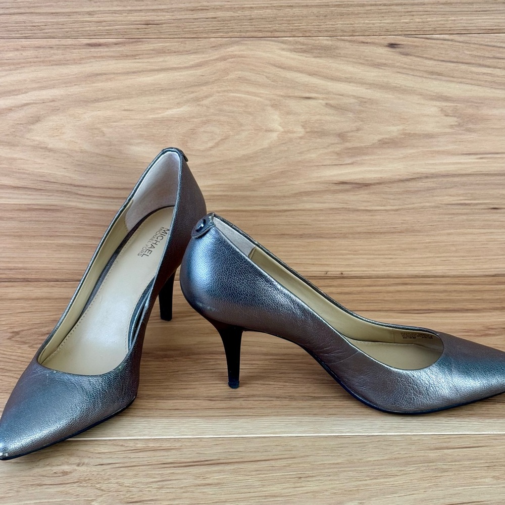 Michael Kors Nathalie Flex Mid Pumps Metallic Leather